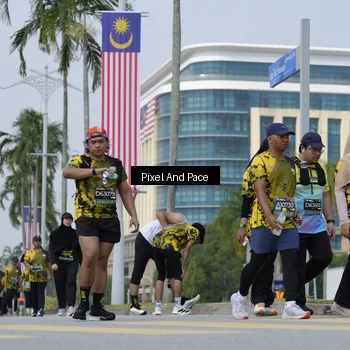 Runner Photo 6547068