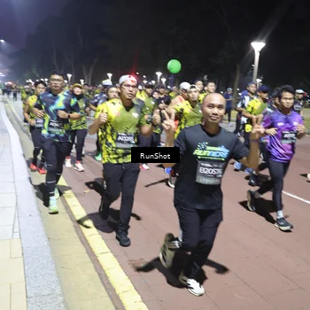 Runner Photo 6547089
