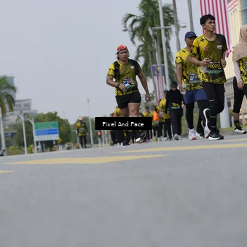 Runner Photo 6547119