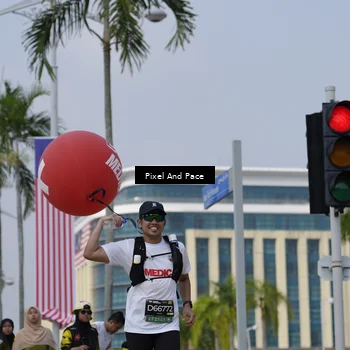 Runner Photo 6547126