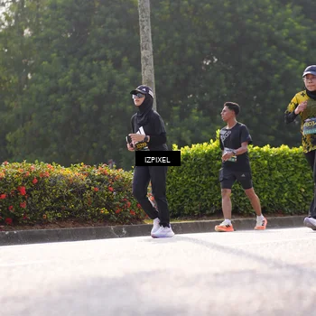 Runner Photo 6547139