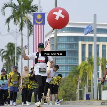 Runner Photo 6547151