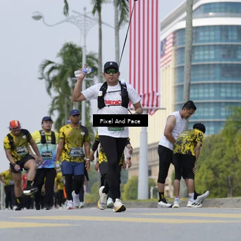 Runner Photo 6547152