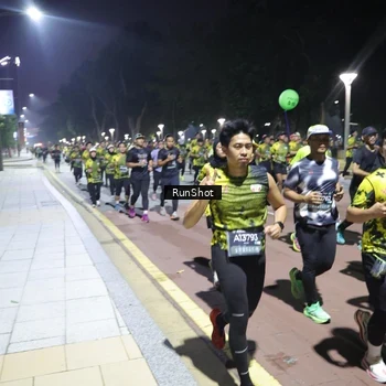 Runner Photo 6547176