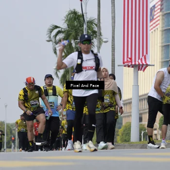 Runner Photo 6547178