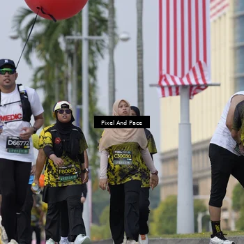Runner Photo 6547179