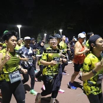 Runner Photo 6547185