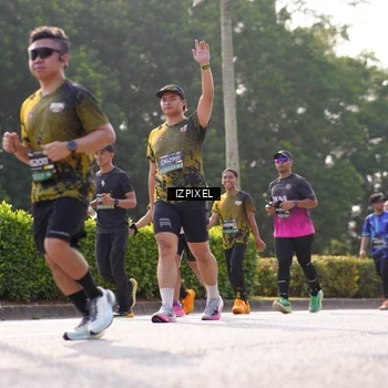 Runner Photo 6547193