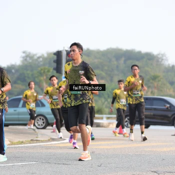 Runner Photo 6547196