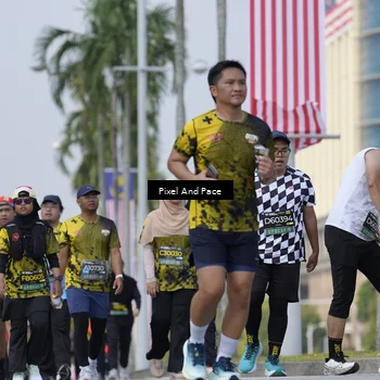 Runner Photo 6547202