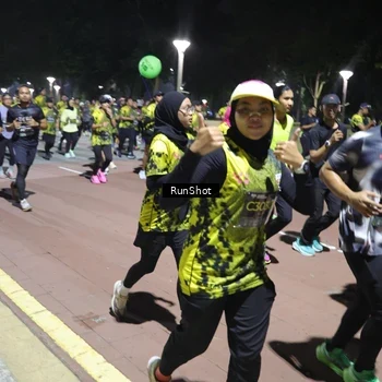 Runner Photo 6547208