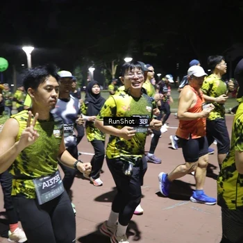Runner Photo 6547211