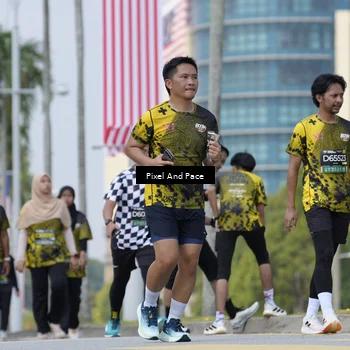 Runner Photo 6547228
