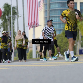 Runner Photo 6547229