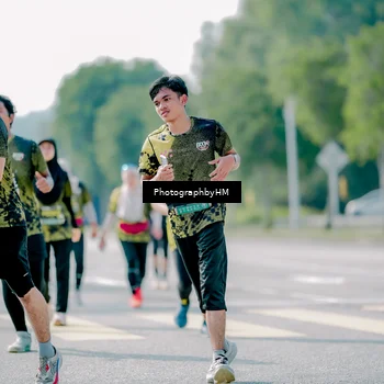 Runner Photo 6547247