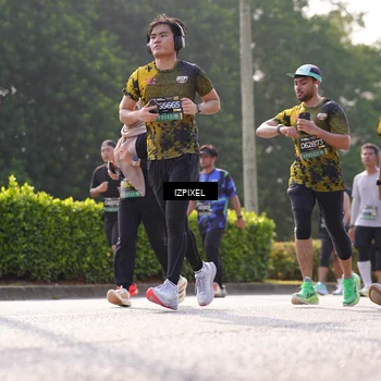 Runner Photo 6547259