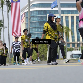 Runner Photo 6547266