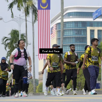 Runner Photo 6547311