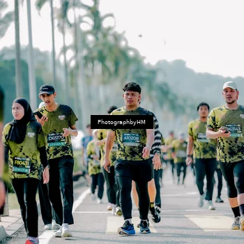 Runner Photo 6547312