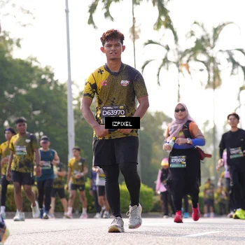 Runner Photo 6547331