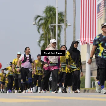 Runner Photo 6547345