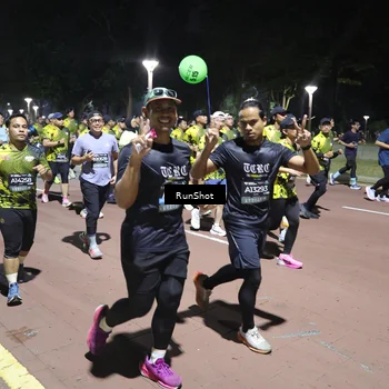 Runner Photo 6547357