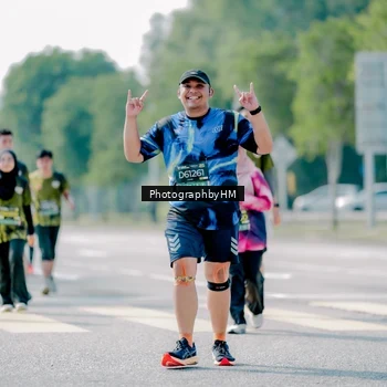 Runner Photo 6547375