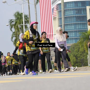 Runner Photo 6547442