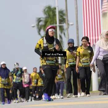 Runner Photo 6547453