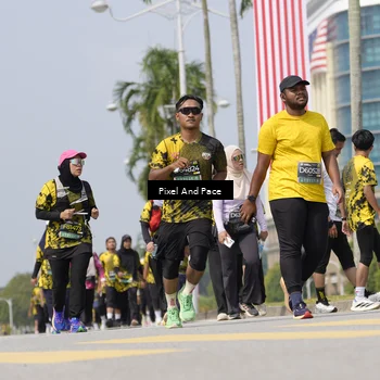 Runner Photo 6547468