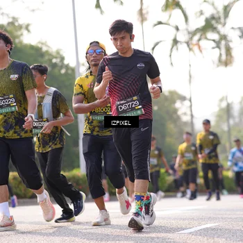 Runner Photo 6547485