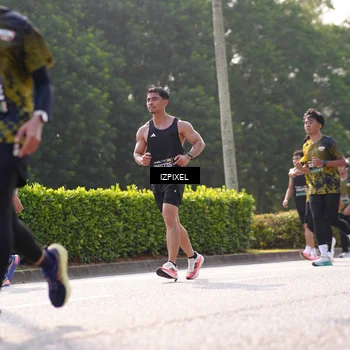 Runner Photo 6547536