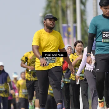 Runner Photo 6547575