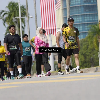Runner Photo 6547597
