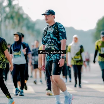 Runner Photo 6547605