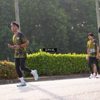 Runner Photo 6547606
