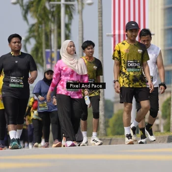 Runner Photo 6547613