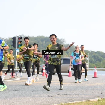 Runner Photo 6547615