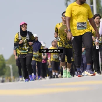 Runner Photo 6547616