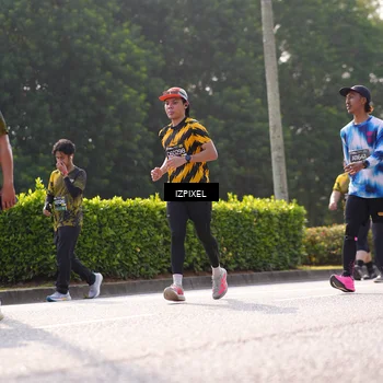 Runner Photo 6547649
