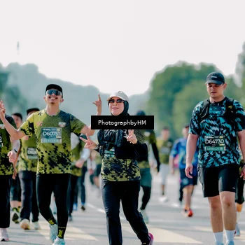 Runner Photo 6547673