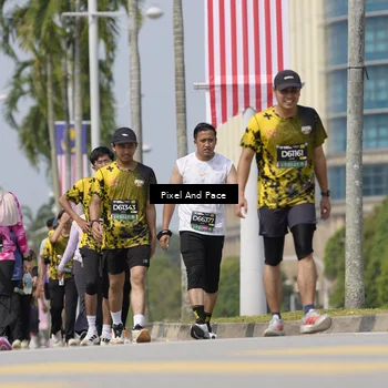Runner Photo 6547674