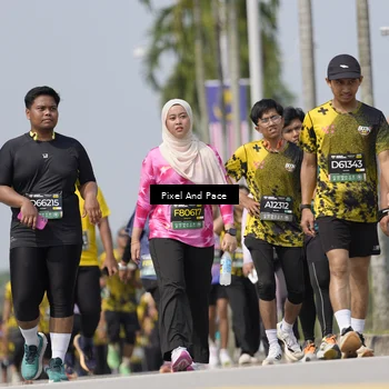 Runner Photo 6547692