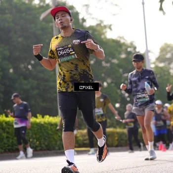 Runner Photo 6547709