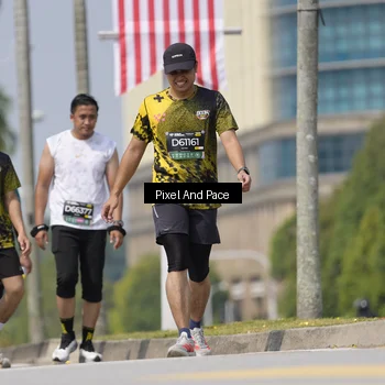 Runner Photo 6547712