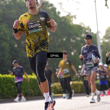 Runner Photo 6547738