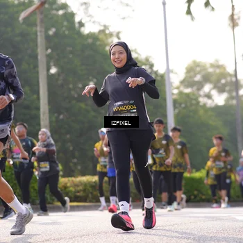 Runner Photo 6547748