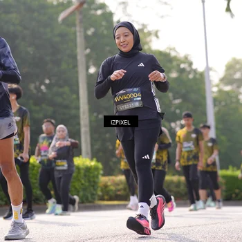 Runner Photo 6547770