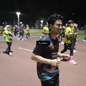 Runner Photo 6547772