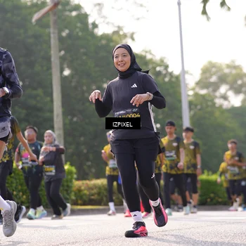 Runner Photo 6547775